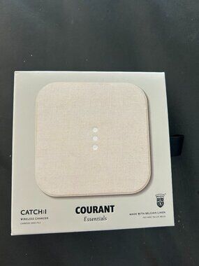 Courant Wireless Phone Charger White